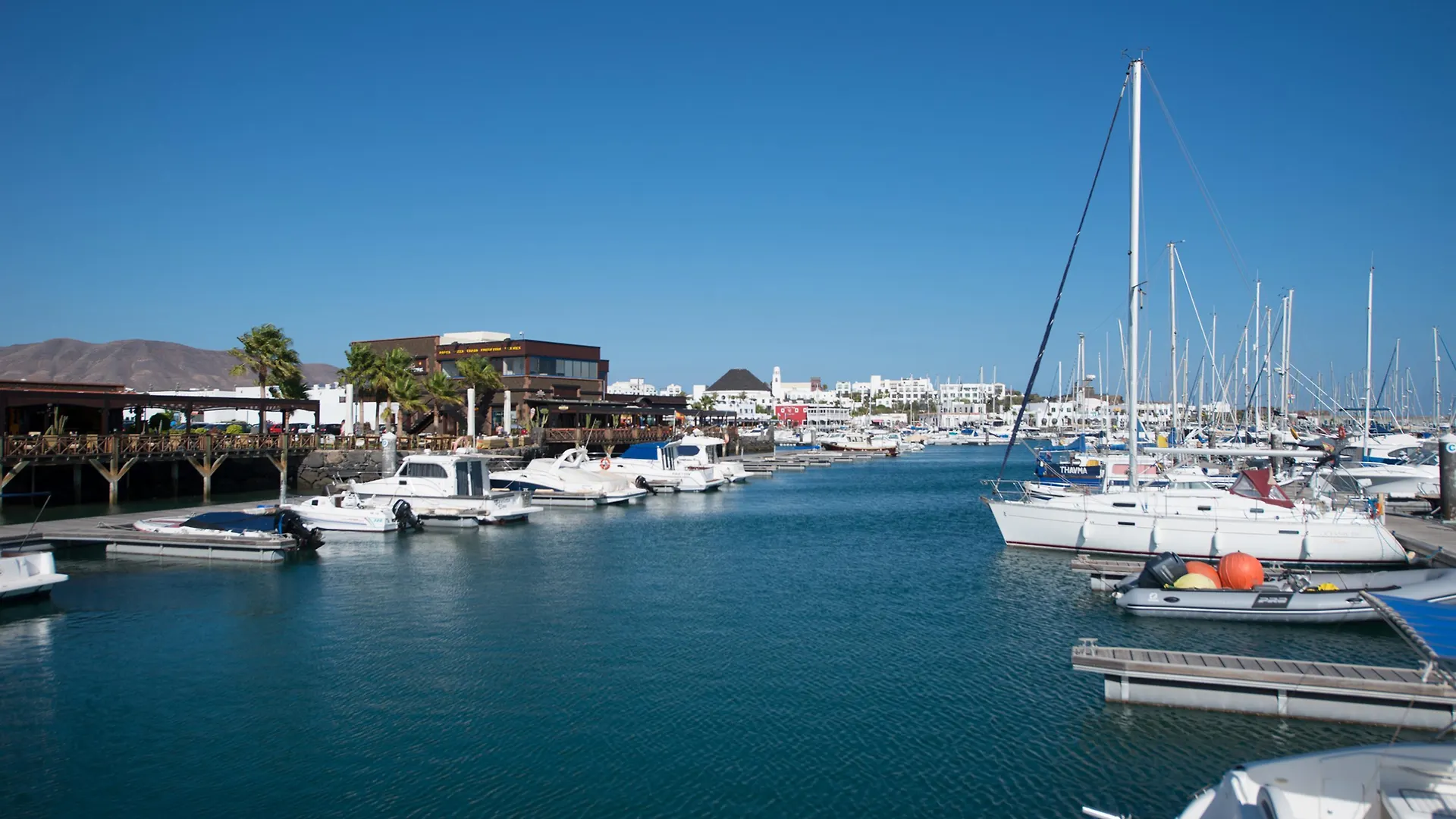 Hd Pueblo Marinero - Adults Only Apartment Playa Blanca  Spain